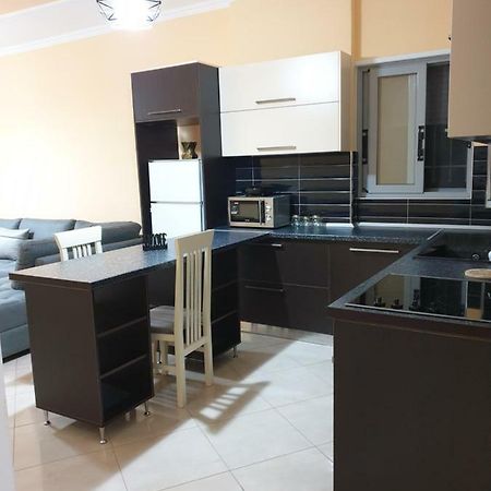 Ann'Apartment Orikum Bagian luar foto