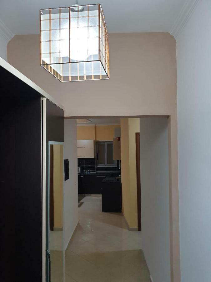 Ann'Apartment Orikum Bagian luar foto